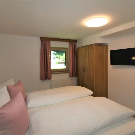 Panoramablick By Interhome Daire Ramsau im Zillertal